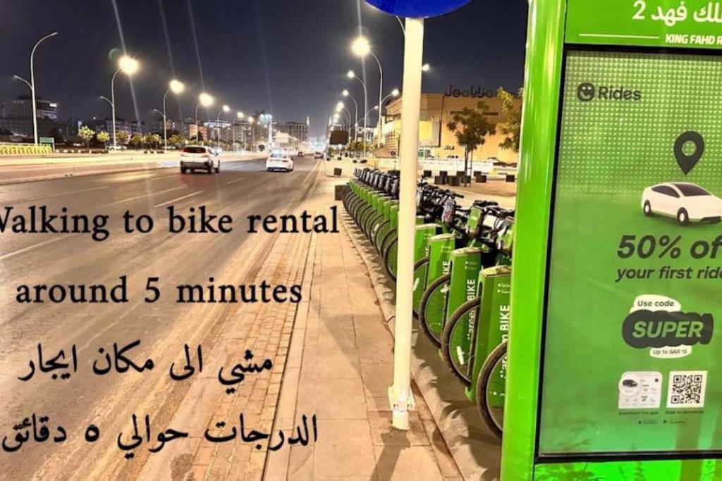 Near Masjid Nabawi 5-3 Min By Car 20-25 Walking Gf1 شقة