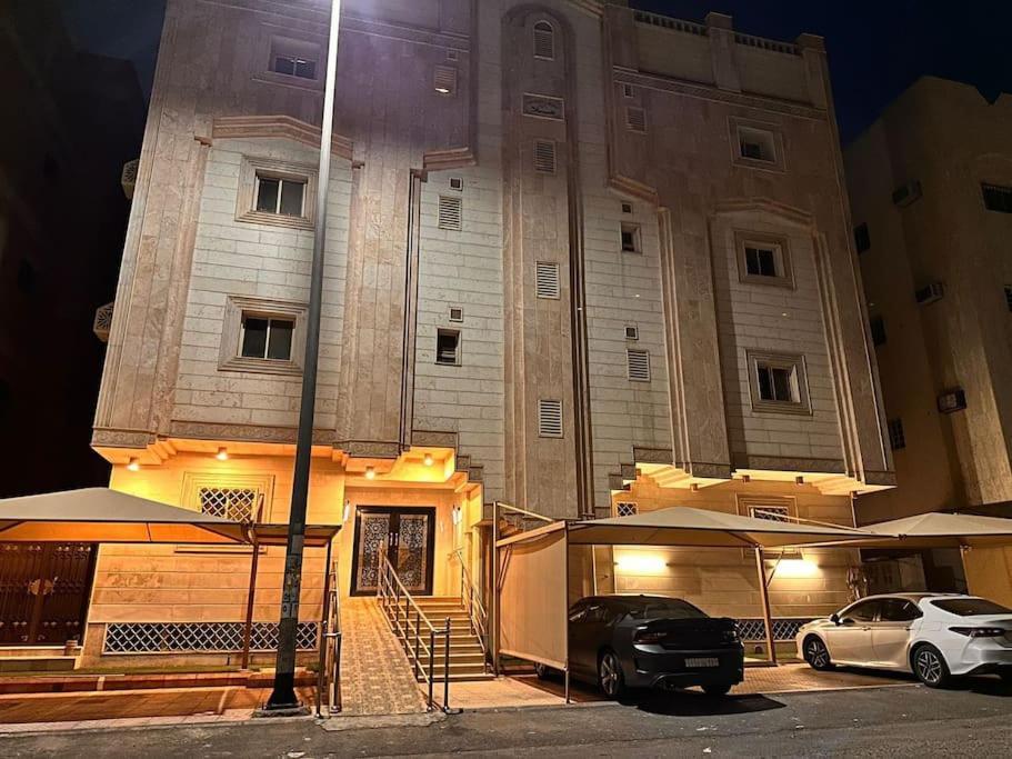 Near Masjid Nabawi 5-3 Min By Car 20-25 Walking Gf1 अपार्टमेंट Medina
